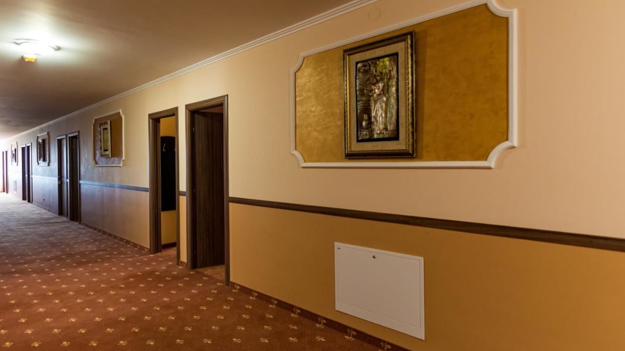 Отель Monte Carlo Reghin Регин-30